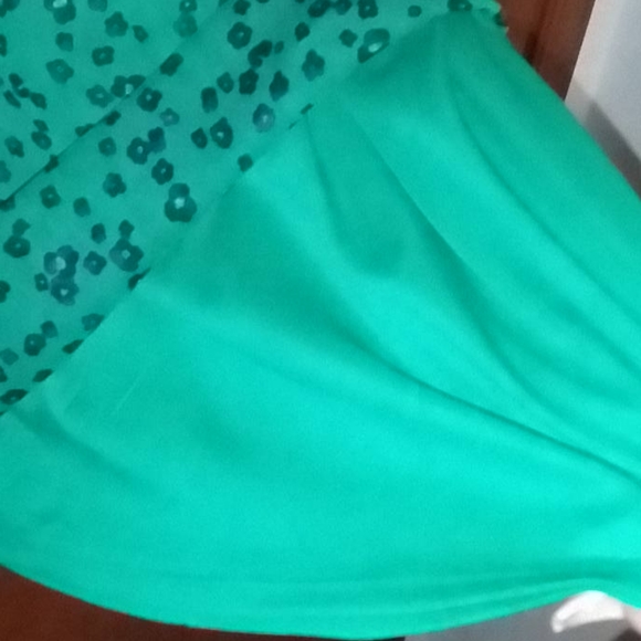 Pure Energy Dress - Picture 7 of 7